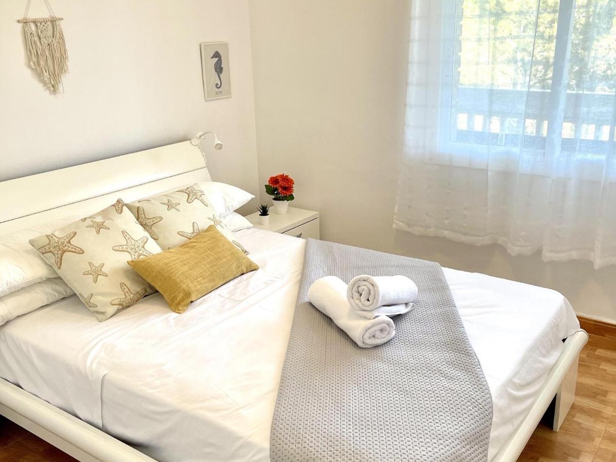 Apartbeach Cye 6 Climatizado Y Junto Playa Salou Bagian luar foto